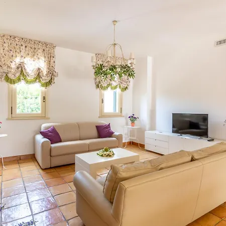 Villa Poggio Torre a Mare