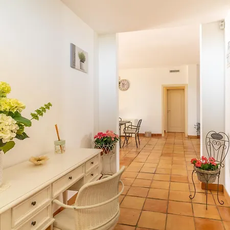 Poggio Villa *